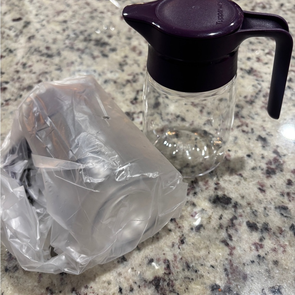 Tupperware (2) Acrylic Syrup Serving Pitchers